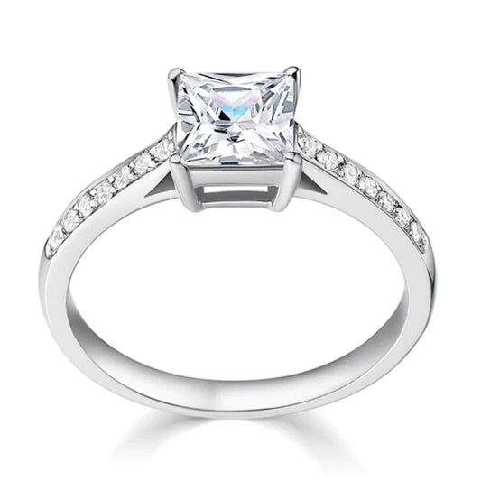 Leontina Gualtieri Ring | White Gold