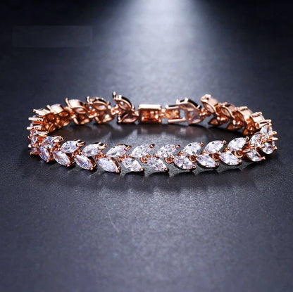 Nemorina Foliora Bracelet | White Gold