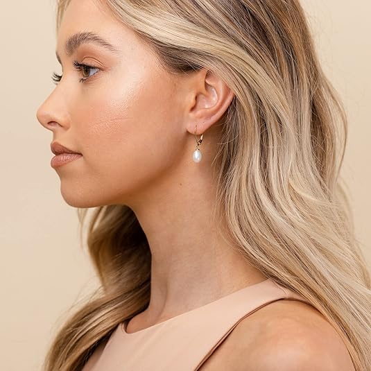Pearl Dangle Earrings | Gold