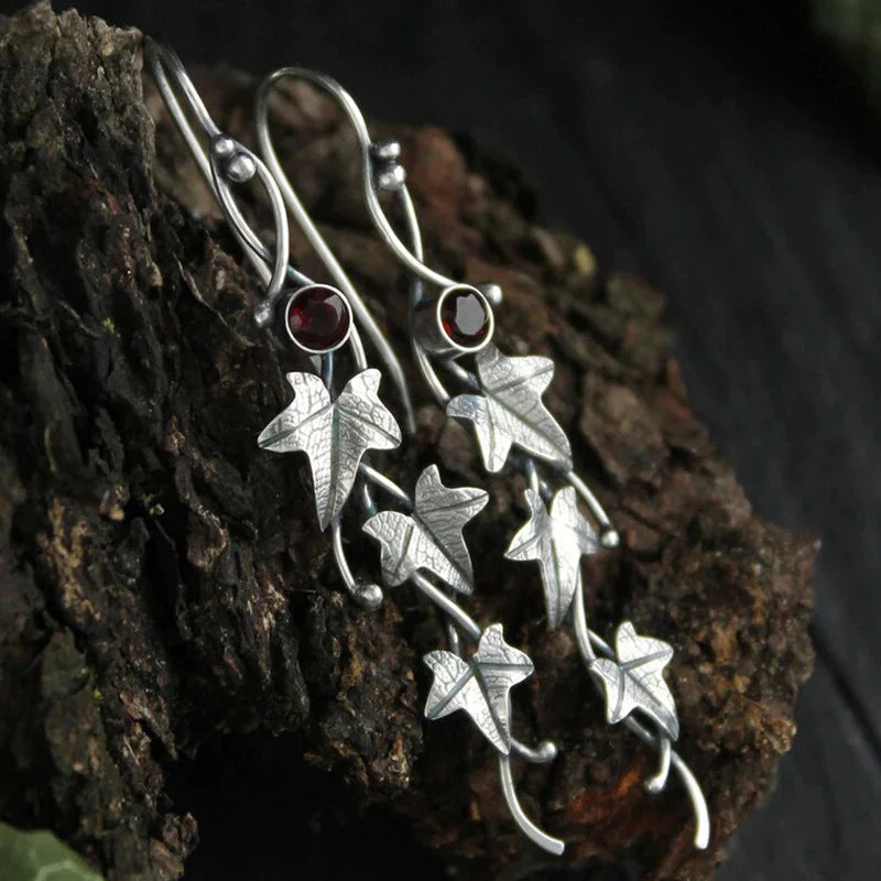 Antique Leaf Elf Earrings | White Gold