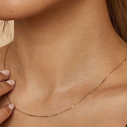 Bodega Box Necklace - Gold
