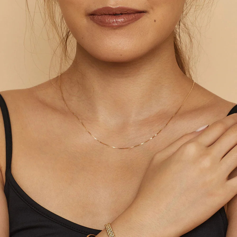 Bodega Box Necklace | White Gold