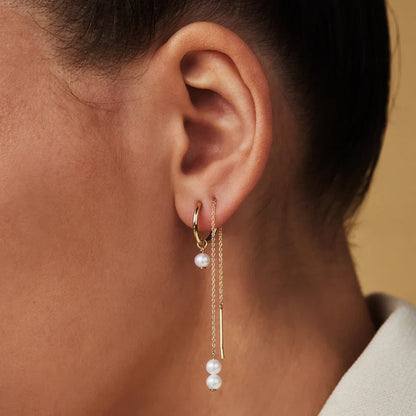Delia Crest Earrings | Gold